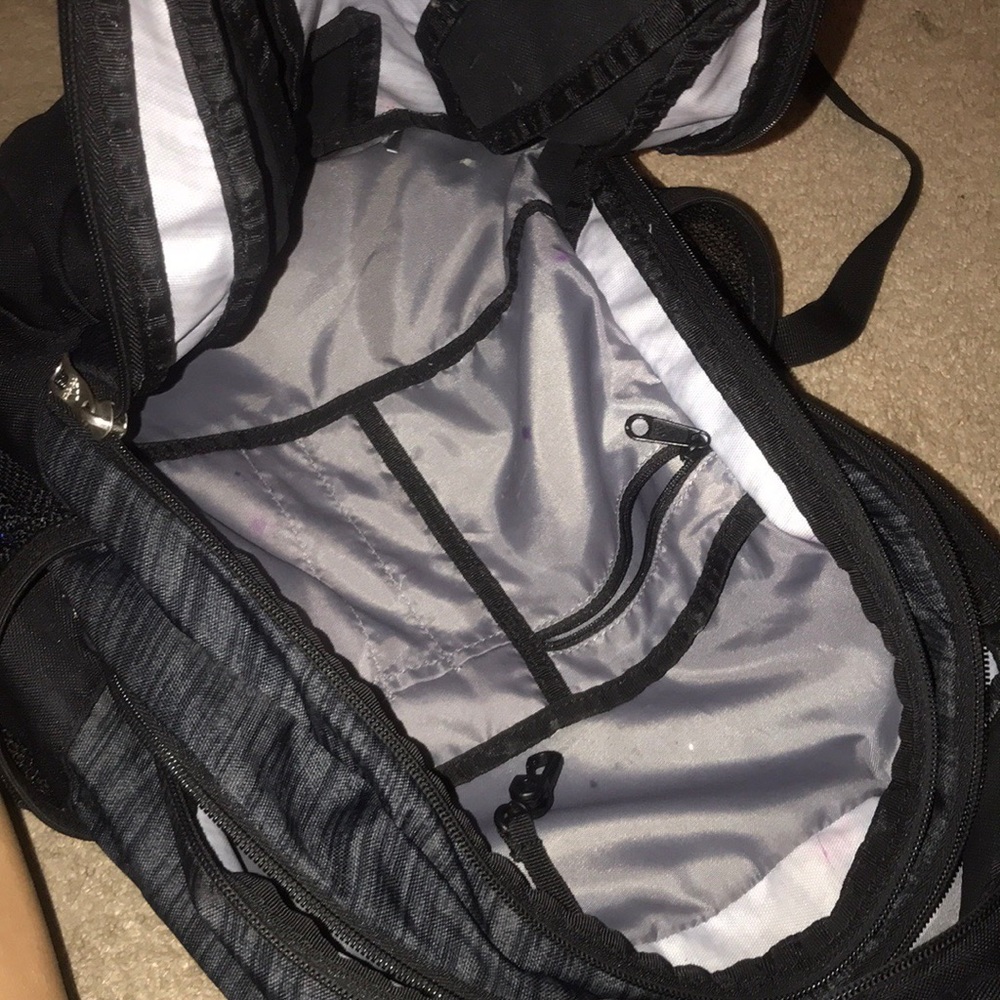 Adidas Backpack - Picture 3 of 4